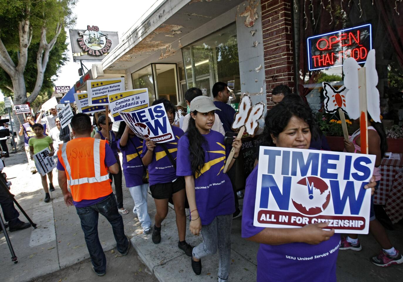 Photo Gallery: Immigration reform rally at Burbank's Republican Party offices