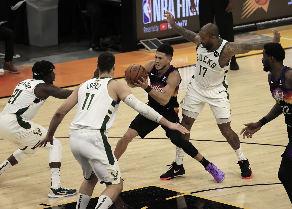 118-108: Un Antetokounmpo monstruoso no basta para frenar a los Suns