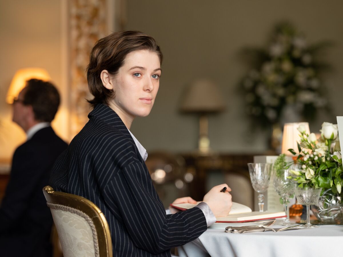 Honor Swinton Byrne in the movie "The Souvenir Part II."