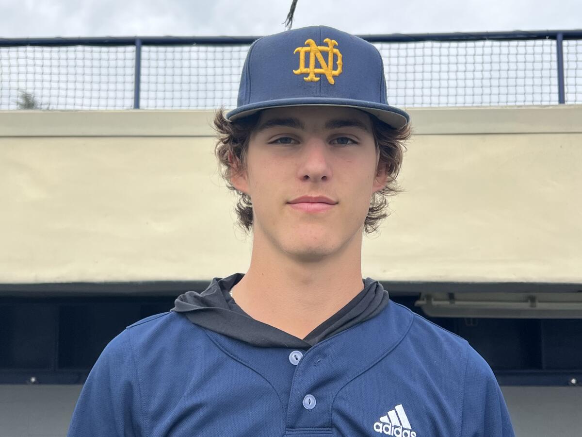 মেটার ডেই এবং শেরম্যান ওকস নটর ডেম বেসবল চ্যাম্পিয়নশিপ জিতেছে মেটার ডেই এবং শেরম্যান ওকস নটর ডেম বেসবল চ্যাম্পিয়নশিপ জিতেছে