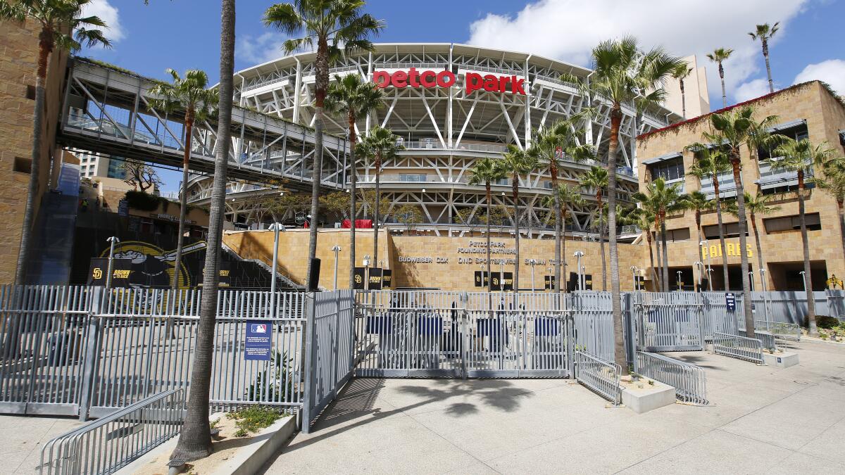 Padres deliver 'big-city energy' for invigorated San Diego - The San Diego  Union-Tribune
