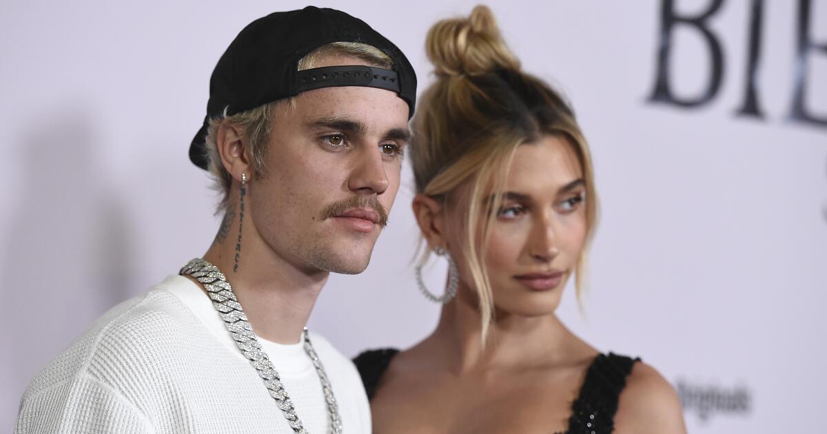 Sorry, not twins: Justin Bieber’s mother clarifies, there is certainly only a single infant on the way