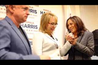 Gabby Giffords and husband Mark E. Kelly endorse U.S. Senate candidate Kamala Harris