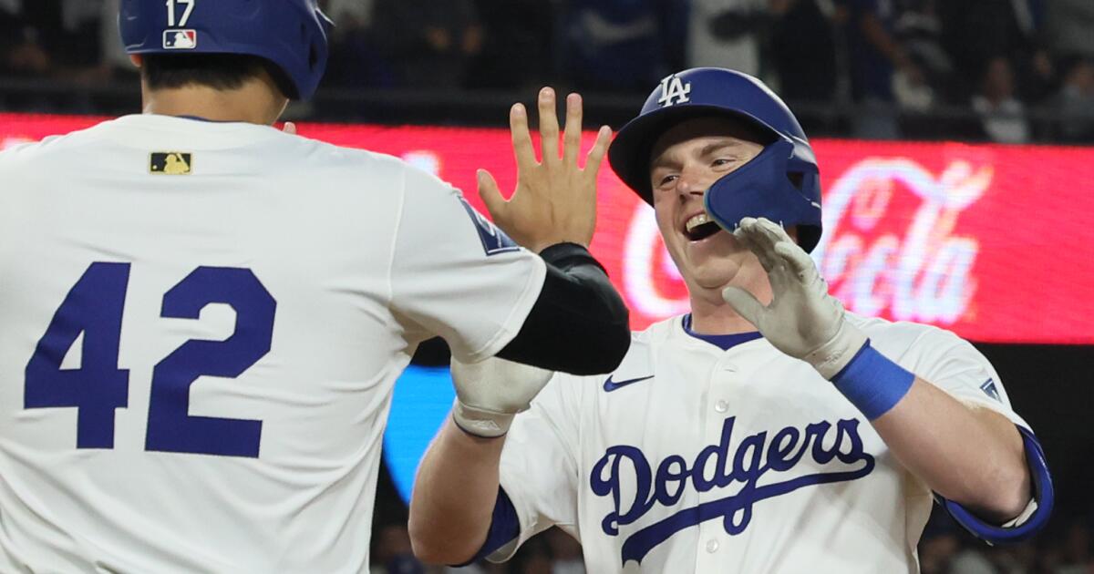 Dodgers, Will Smith Homer'da Jackie Robinson Günü hakimiyetine devam ediyor