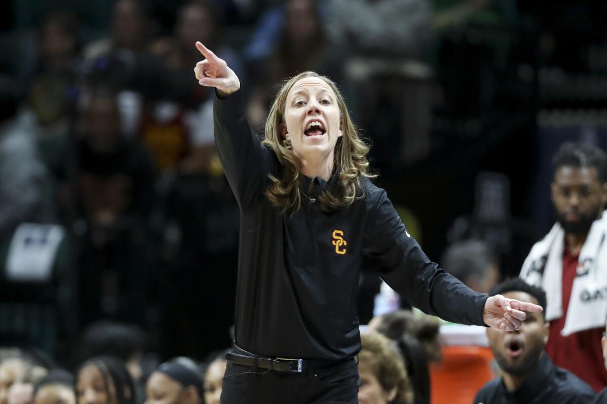 USC coach Lindsay Gottlieb instructs her players during a win over Stanford in the Pac-12 tournament championship.