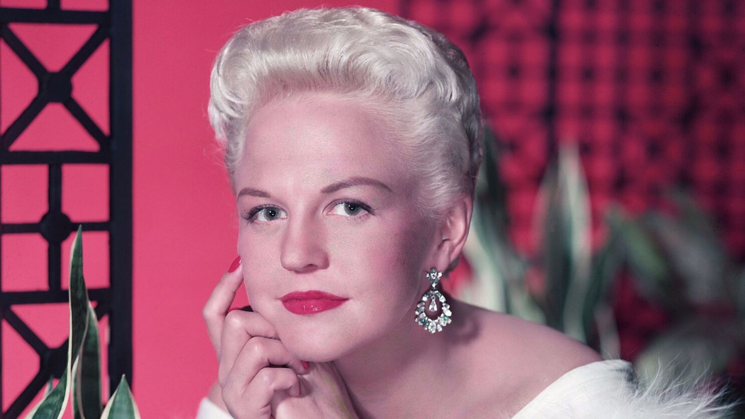 From the Archives: Peggy Lee, Sultry Jazz and Pop Singer, Dies at 81 - Los  Angeles Times