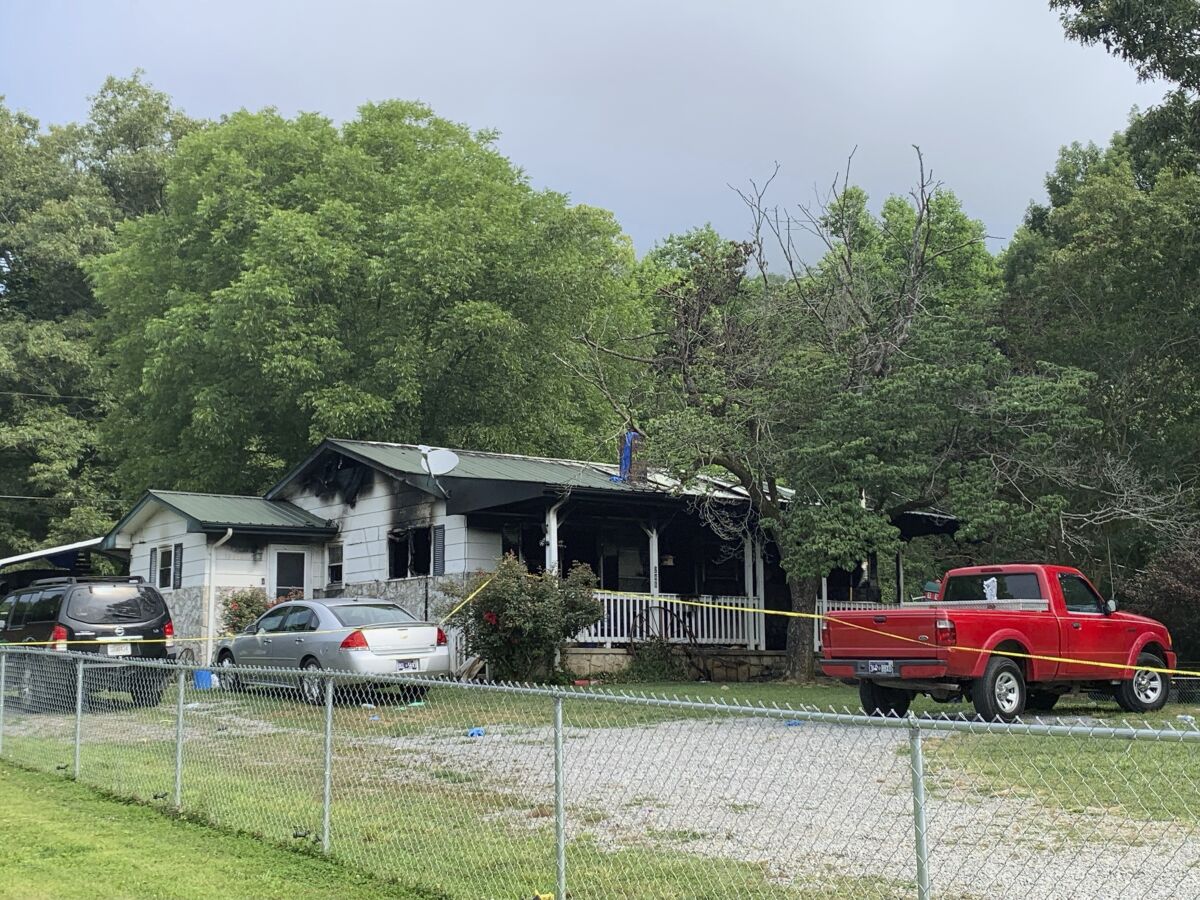 Shooting, fire at Tennessee home leads to 6 dead including 3 children