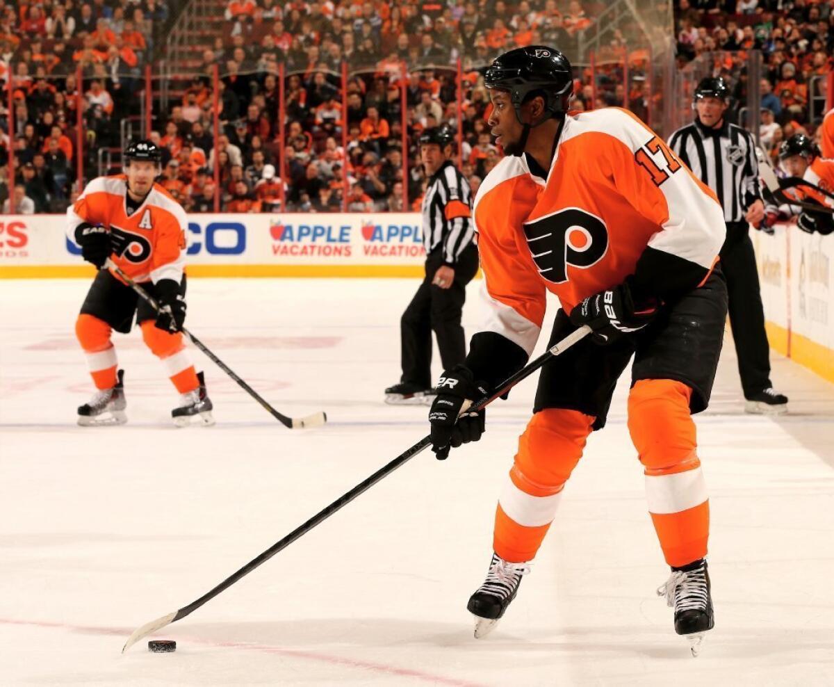 Wayne Simmonds has found a home in Philadelphia.