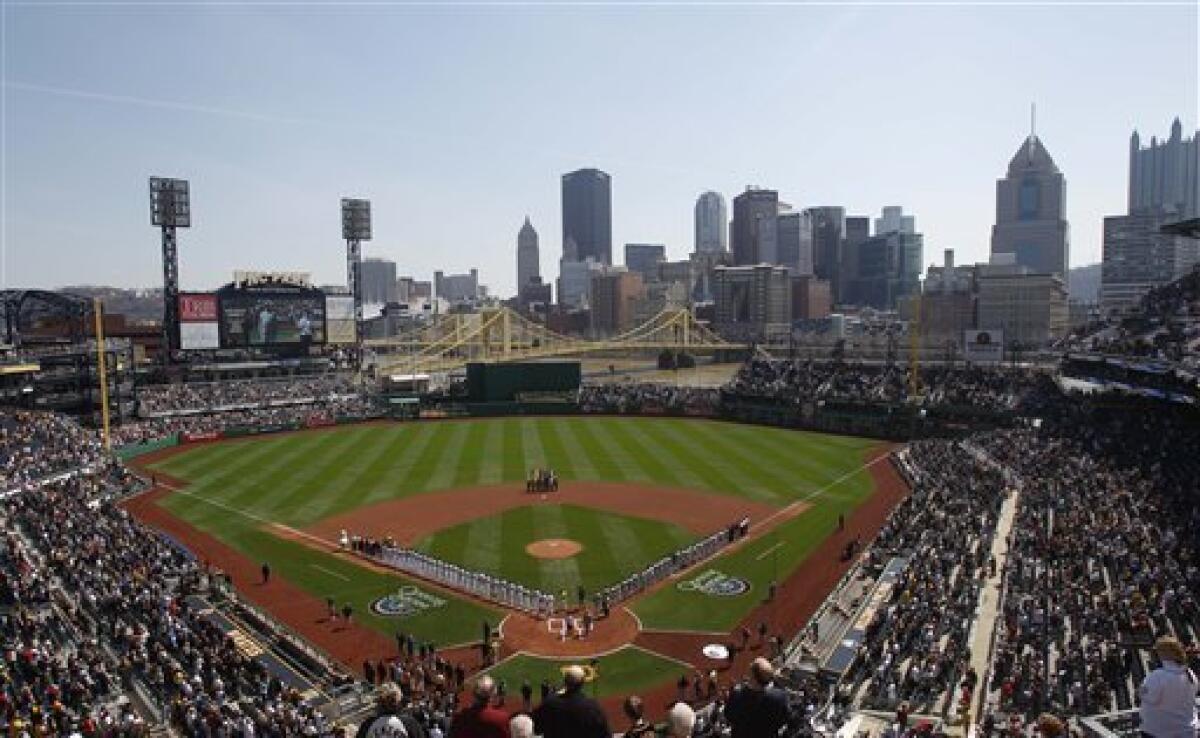 Former Pirates manager Chuck Tanner dies at 82 - The San Diego