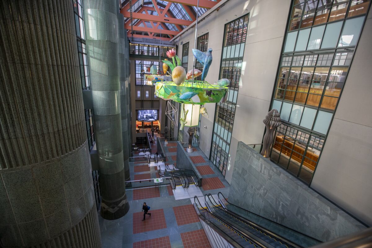 Los Angeles, CA - March 11: An interior view of the Los Angeles Central Library Friday, March 11, 2022. (Allen J. Schaben / Los Angeles Times)