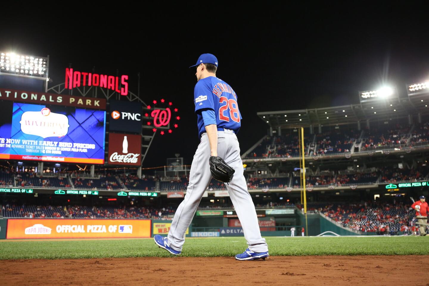 ct-nlds-game-5-cubs-at-nationals-photos-201710-018