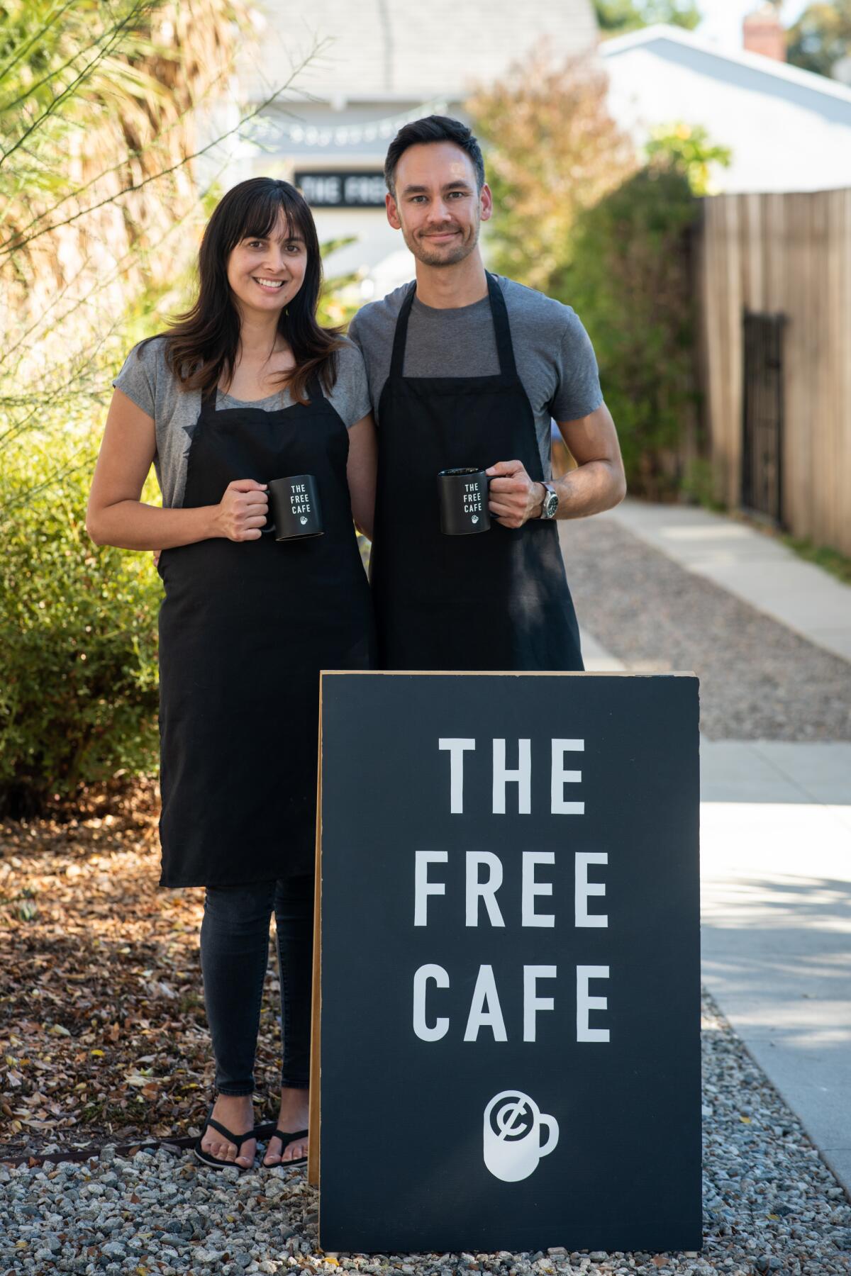 The Free Cafe hosts Irene Silva and Michael Rippens