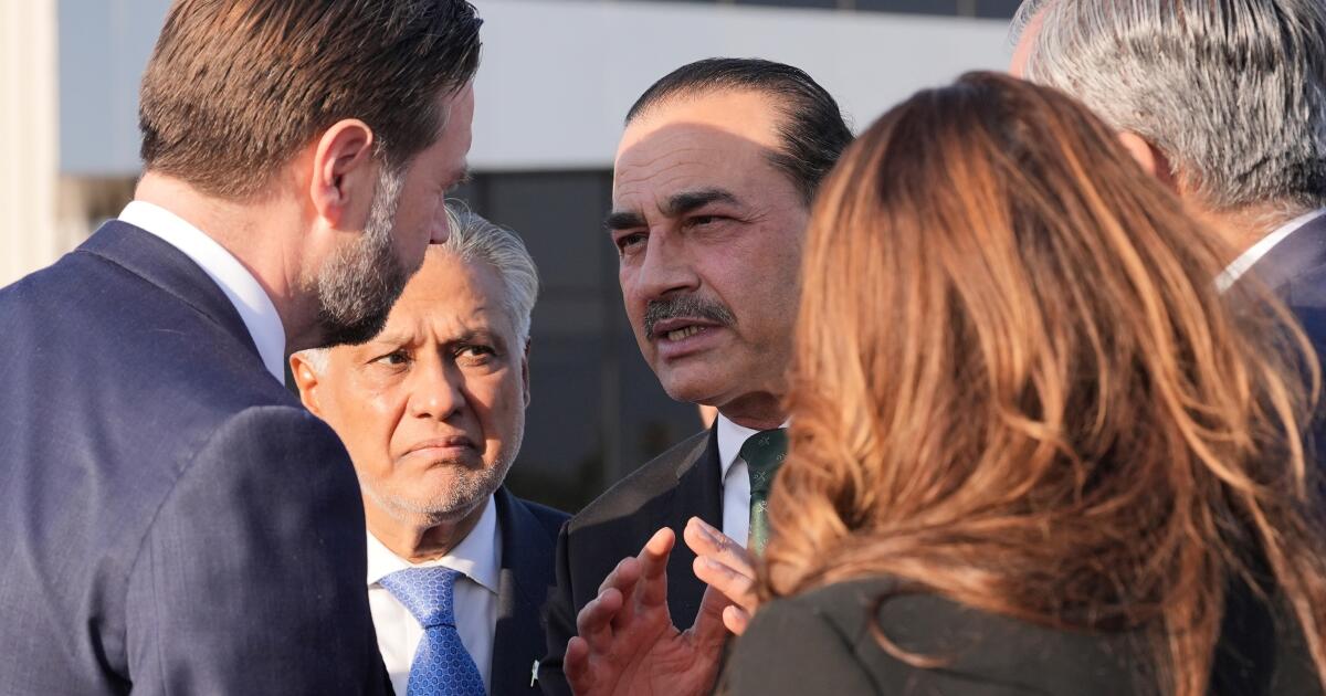 Trump menace la barrière du détroit d’Ormuz après la fin des négociations de cessez-le-feu entre les États-Unis et l’Iran sans accord