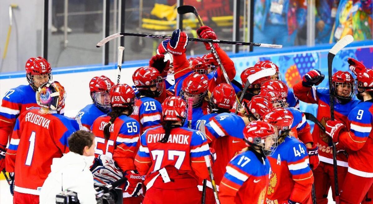 Russian celebrates its victory over Germany.