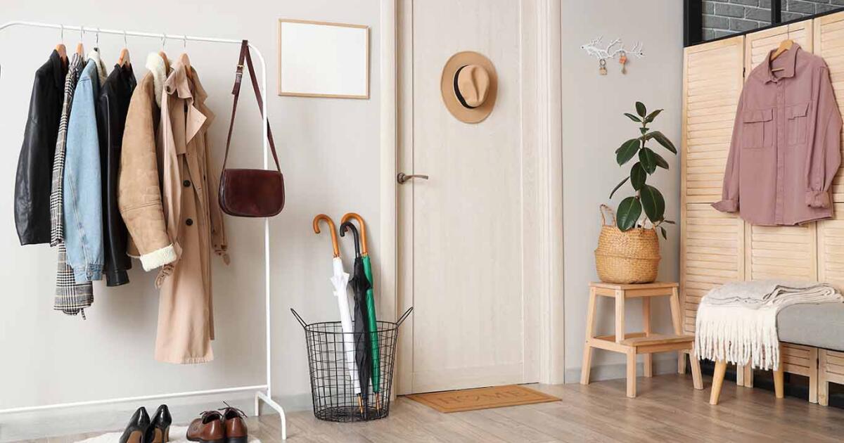 Small Apartment Hallway Storage Tips: Maximize Space Like a Pro