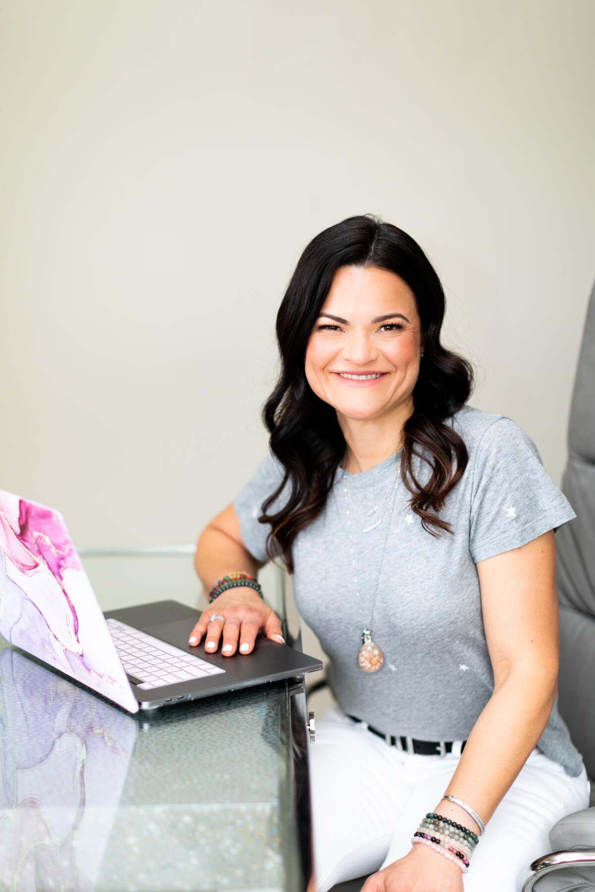 Easy Way to Live Well owner Leticia Oliveira uses hypnosis to address the root cause of an ailment.