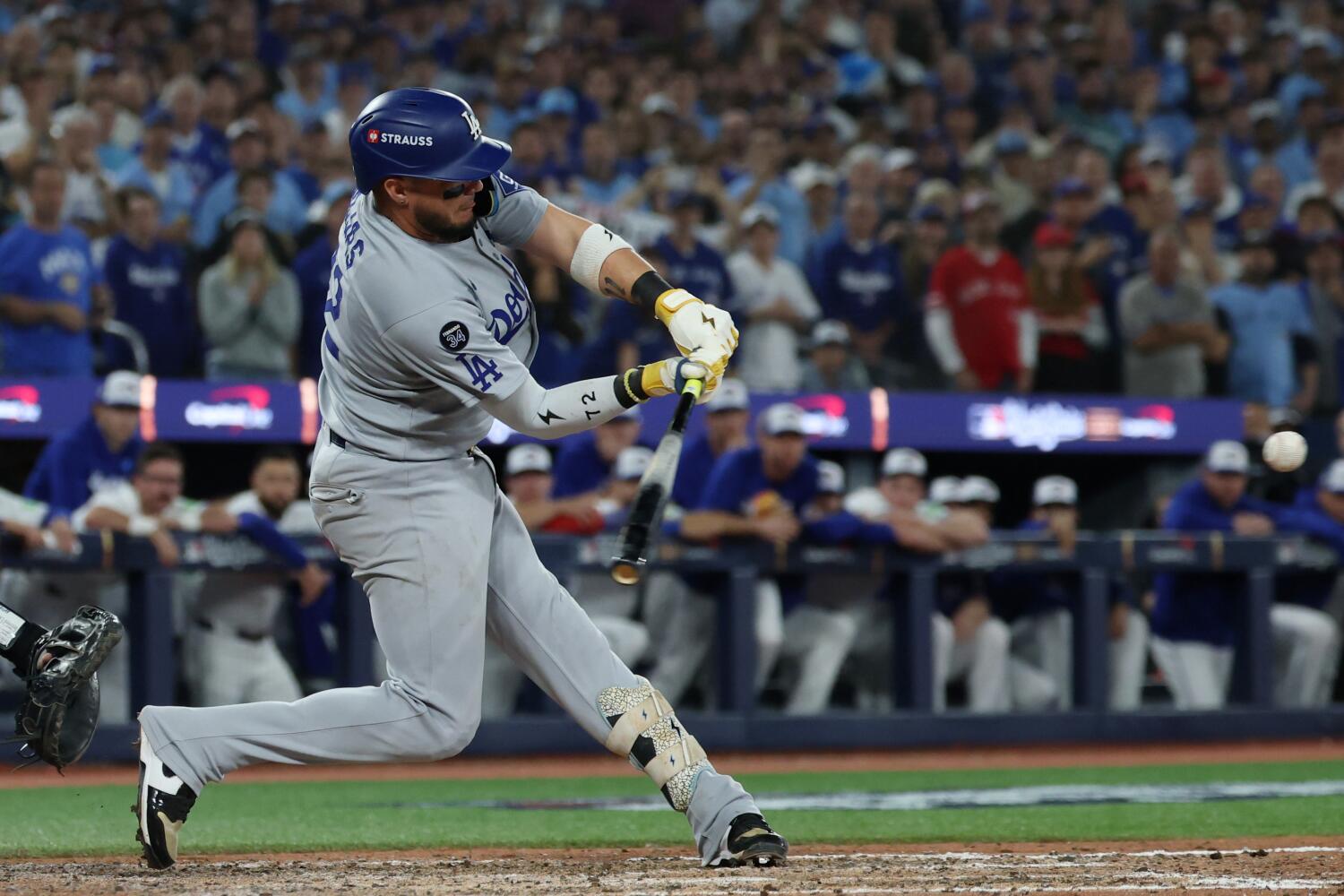 Toronto, Ontario, Saturday, November 1, 2025 - Los Angeles Dodgers second baseman.