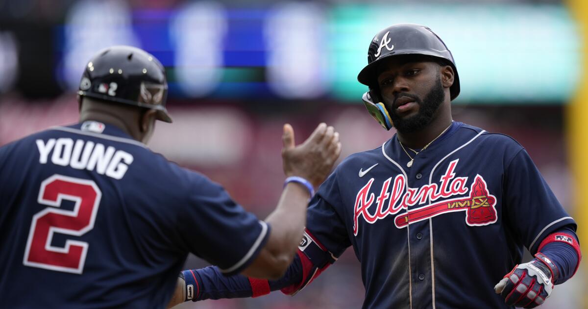 Ozuna homers during 5-run 10th inning, Braves beat Phillies 5-1 for 8th  straight win – The Morning Call