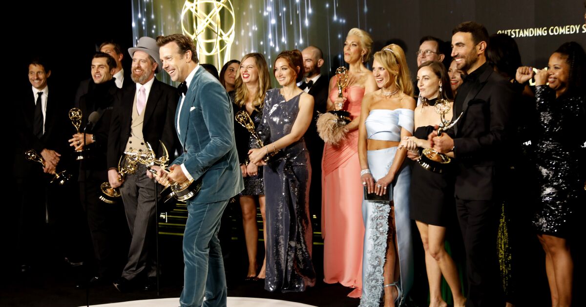 Live updates from the 2022 Emmy Awards