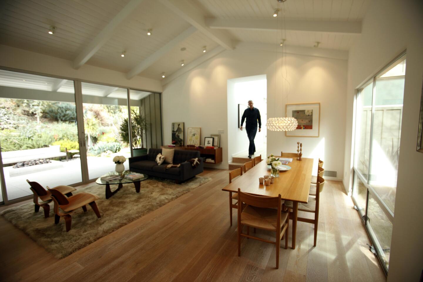 Simplifying and opening up a Brentwood ranch house