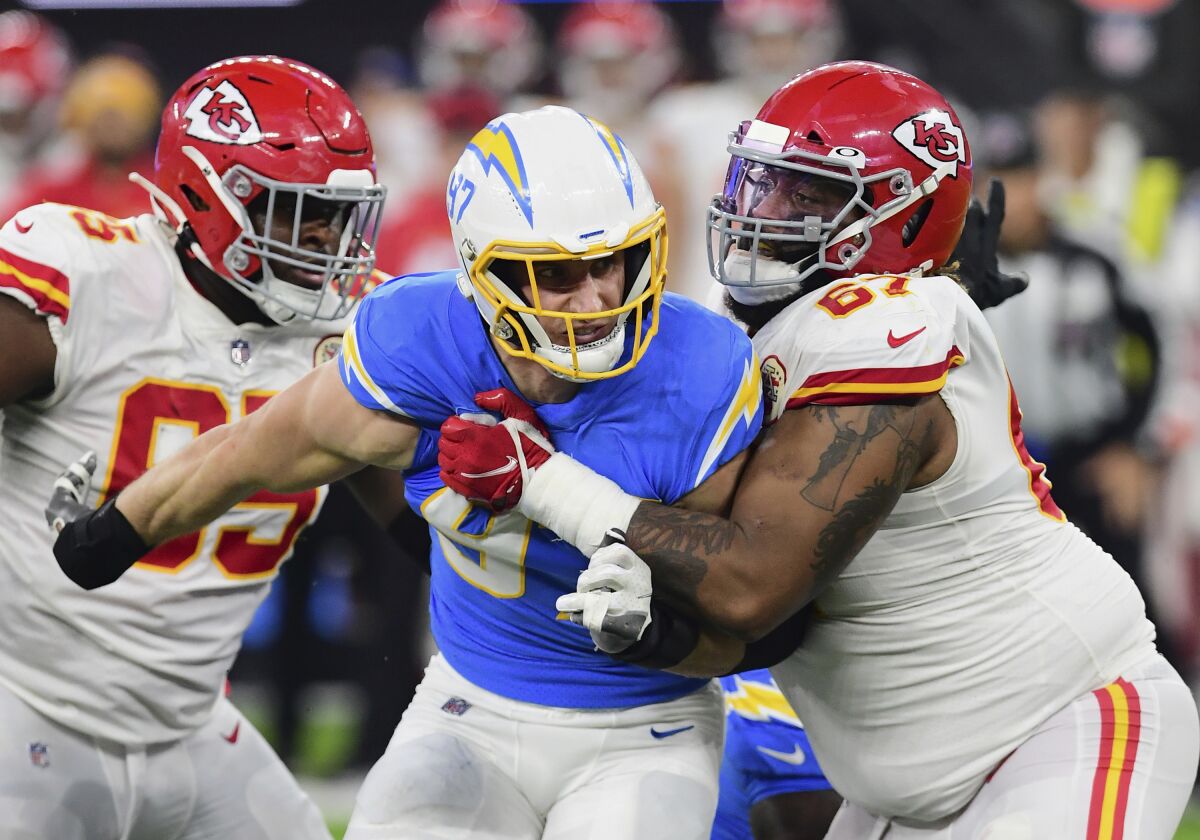 Kansas City Chiefs offensive lineman Lucas Niang defends Chargers outside linebacker Joey Bosa.