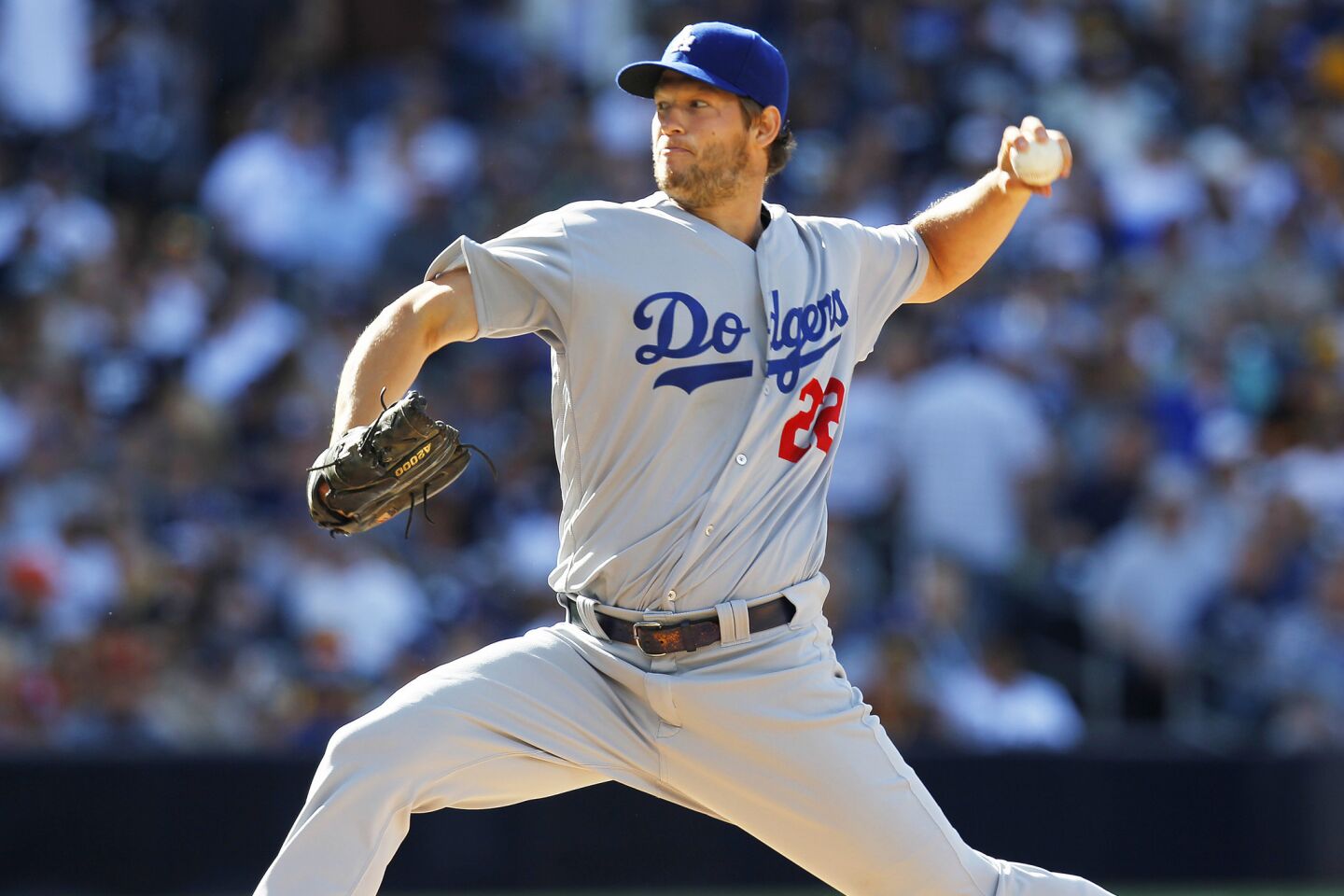 Dodgers dominant in 15-0 opening day win at San Diego