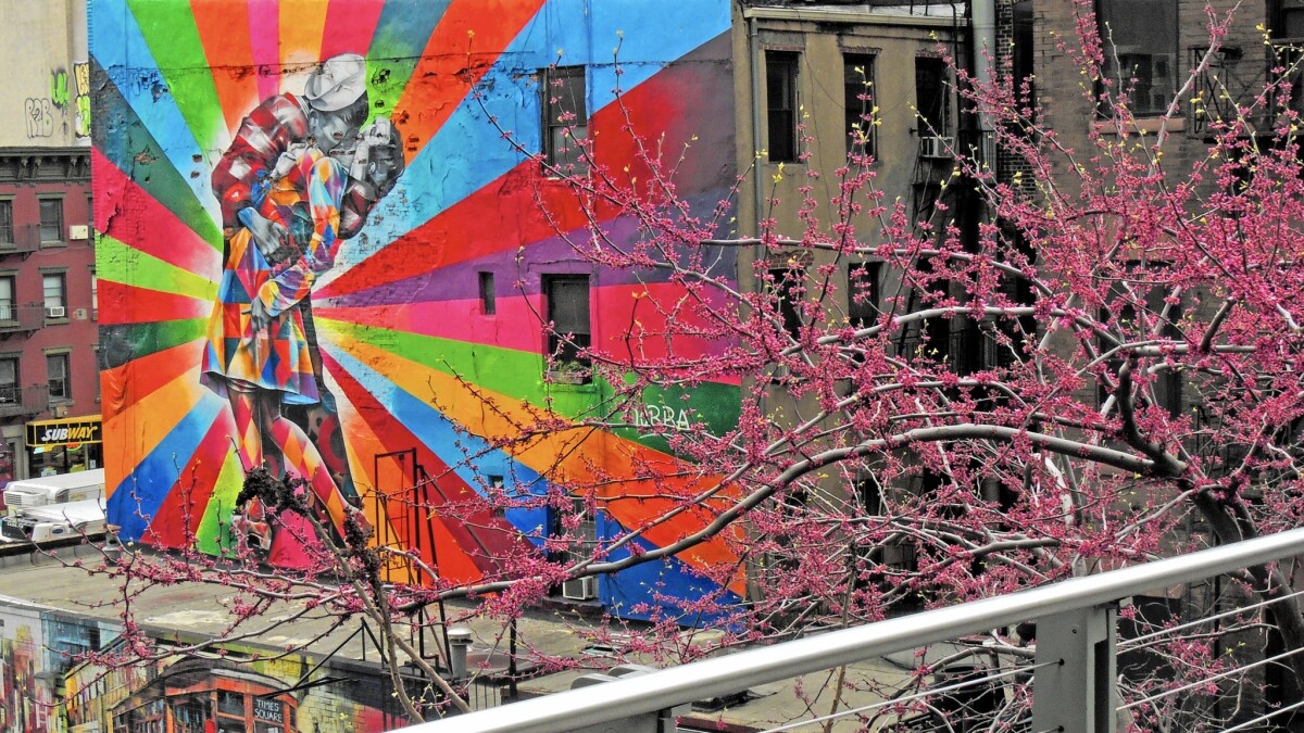 How New York City S High Line Has Inspired Murals Sculptures And Other Works Of Street Art Los Angeles Times