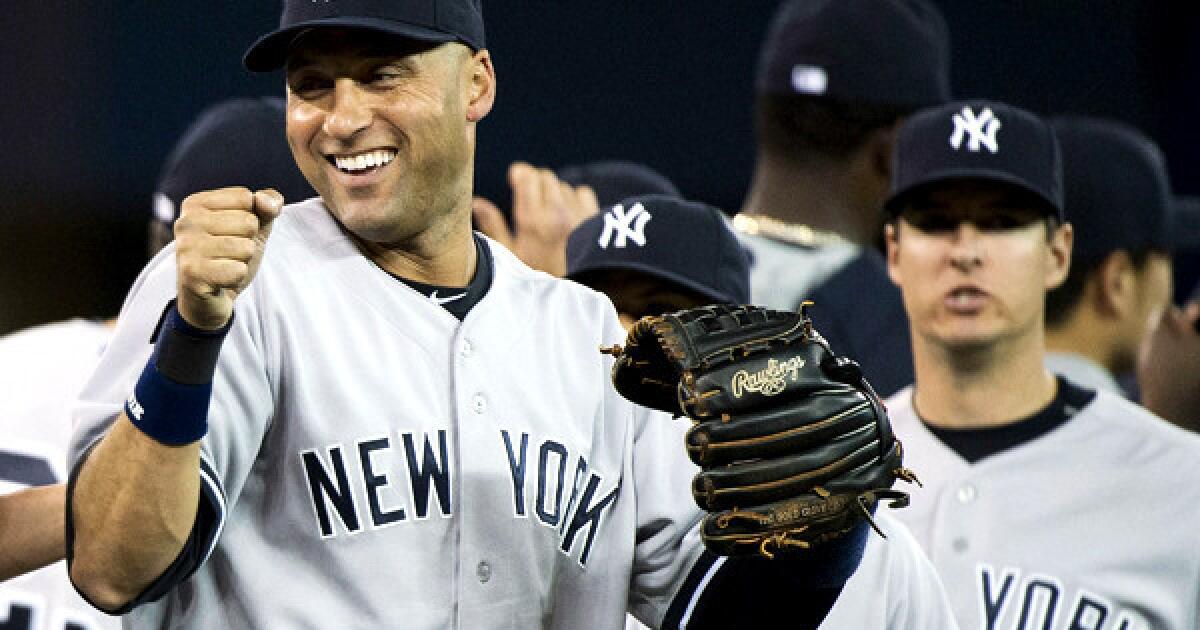 Jeter homers for his 3,000th hit, goes 5 for 5 in Yankees' win