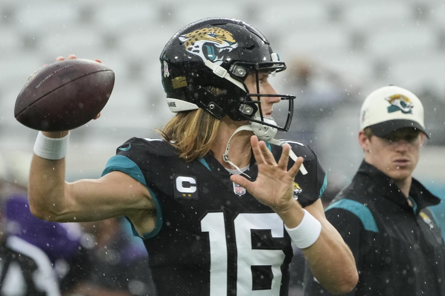 Ravens-Jaguars game delayed about 20 minutes by weather - The San