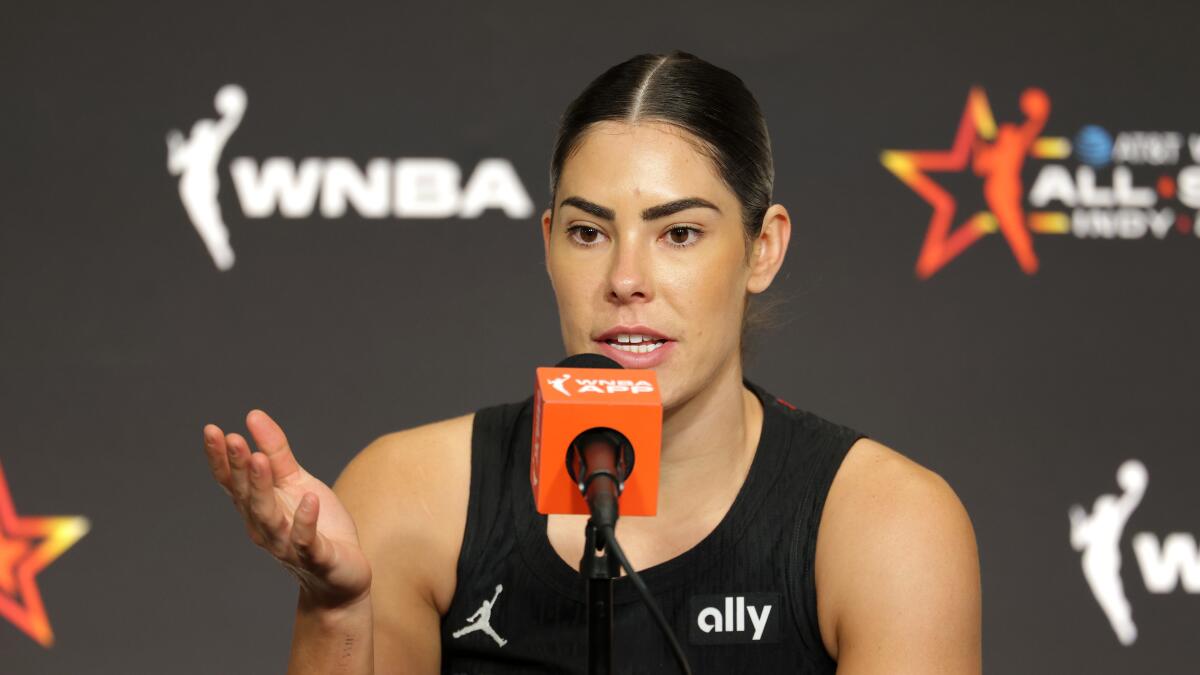 WNBA and players union to resume CBA negotiations Monday - Los Angeles Times