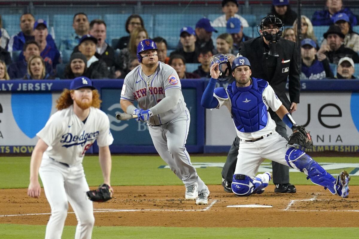 Vogelbach, Baty lead Mets past Dodgers 8-6 for 5th straight - The