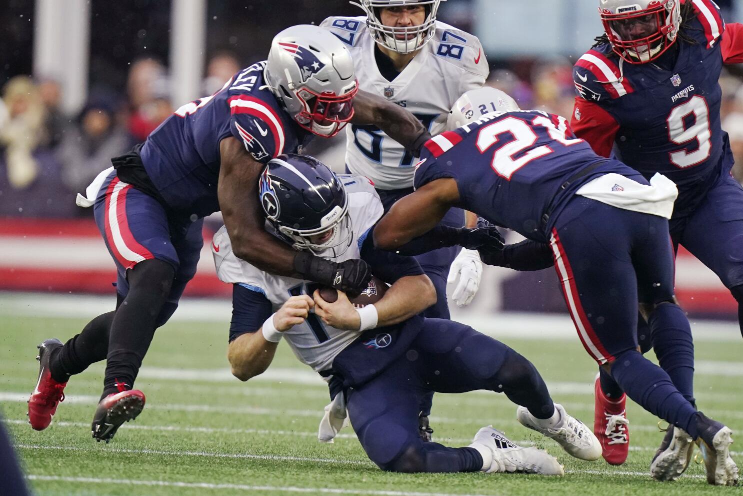 Phillips day to day as Pats prepare for Colts rushing attack - The San  Diego Union-Tribune