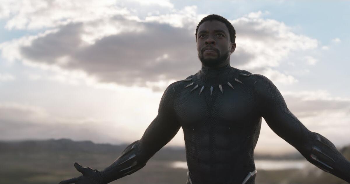 Chadwick Boseman en una escena de su interpretación de 'Black Panther'.
