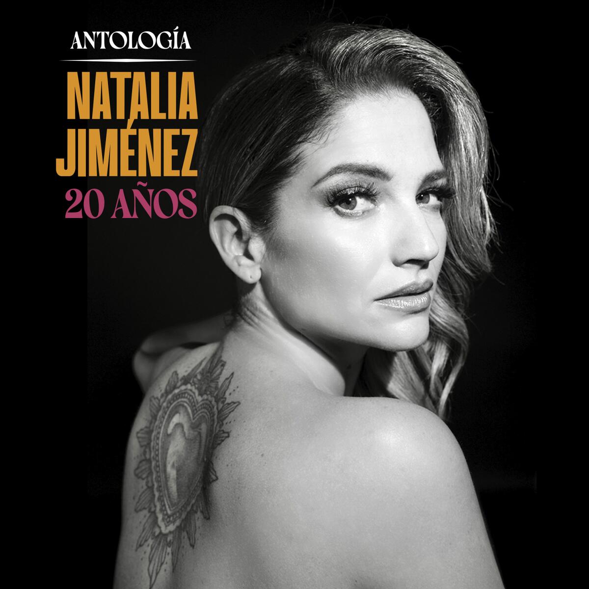 En esta imagen proporcionada por Sony Music Latin, "Antología: 20 años" de Natalia Jiménez. (Sony Music Latin vía AP)