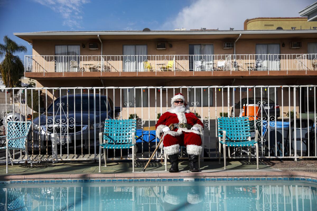 An actor in a Santa costume gets in his "background" position at a motel in Hollywood during filming of FX's Season 3 of "Fargo." (Jay L. Clendenin / Los Angeles Times)