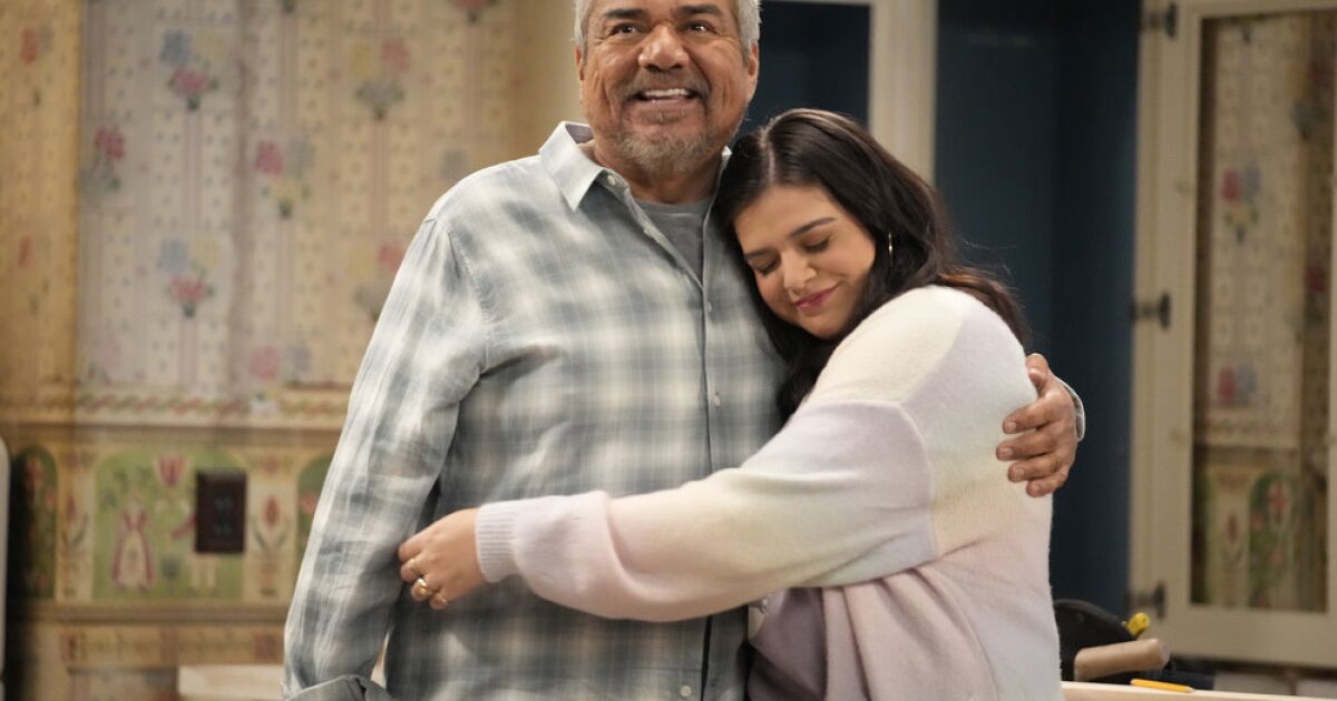 George Lopez returns, once-estranged daughter in tow, with a textbook family sitcom