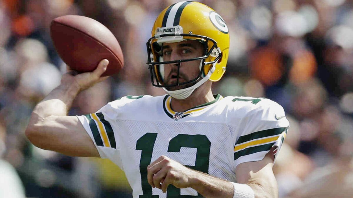 Green Bay Packers quarterback Aaron Rodgers throws a pass against the Chicago Bears.
