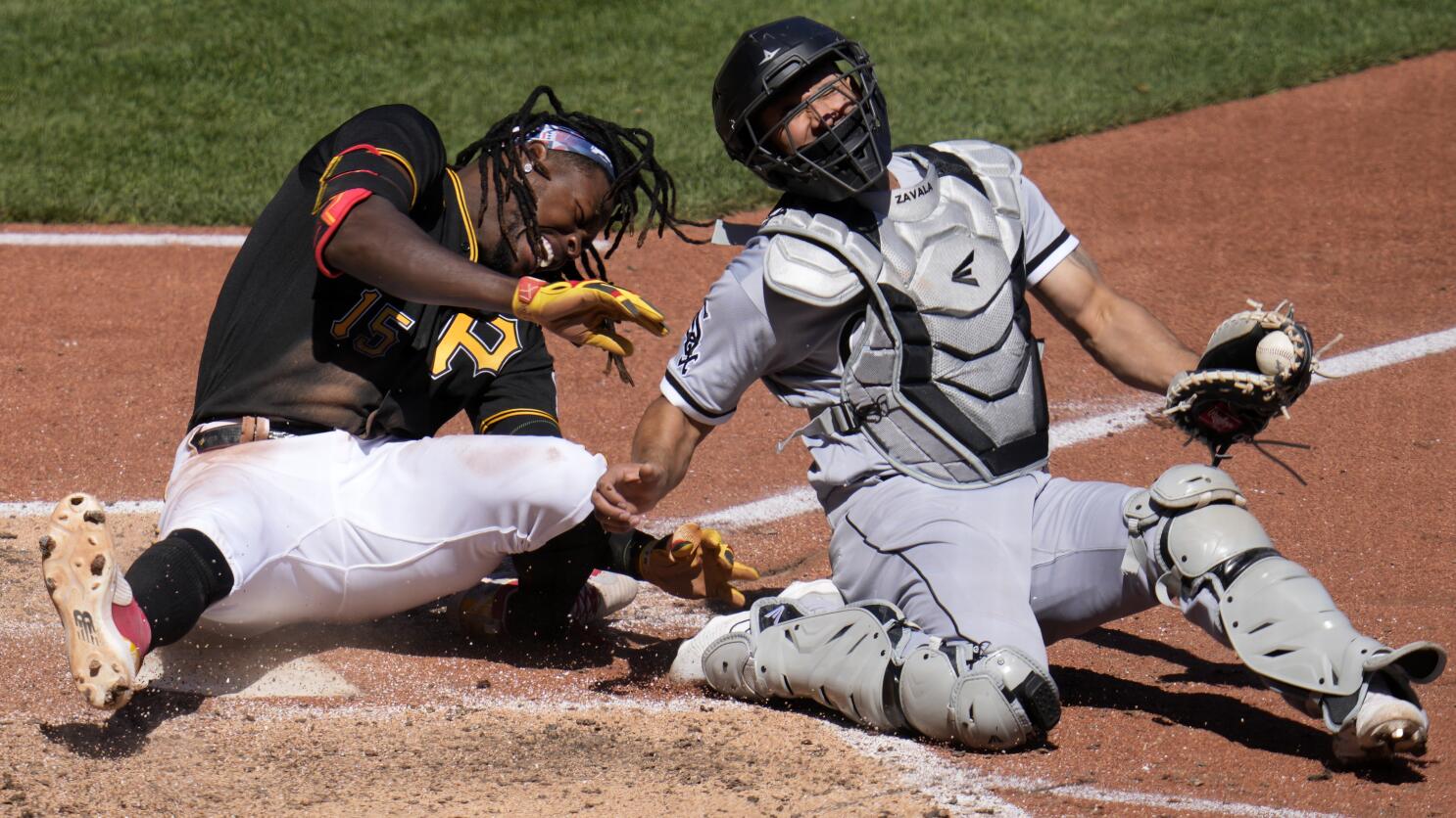 Pirates SS Oneil Cruz fractures left ankle, out indefinitely - The