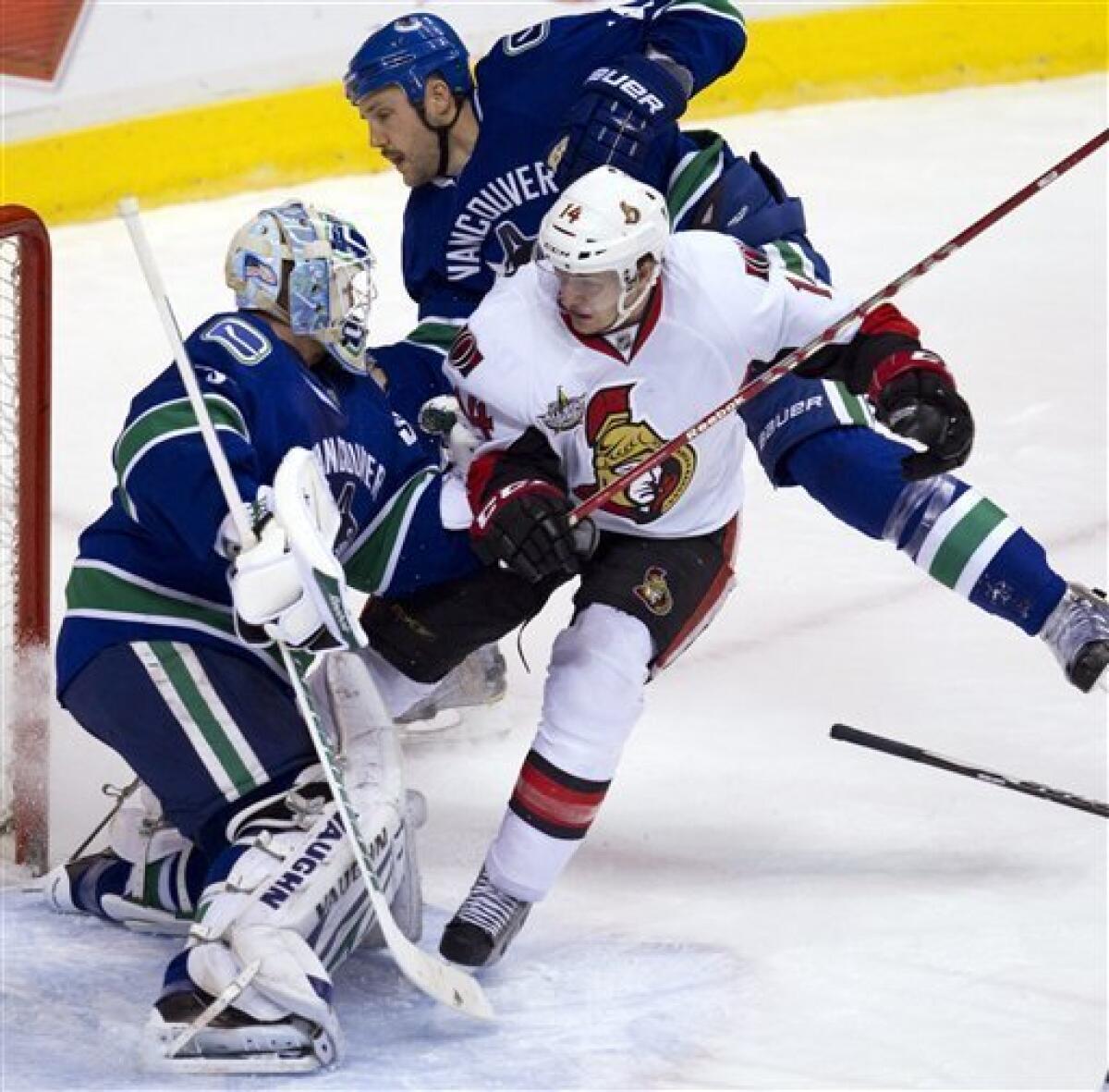 NHL Nov.20/2011 Ottawa Senators - Vancouver Canucks 