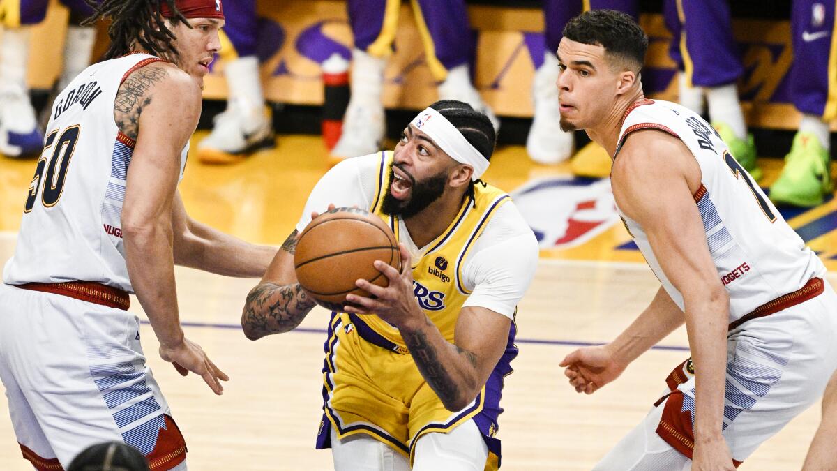 "Nuggets Fans' Ruthless Chant Greets LeBron James and LA Lakers"