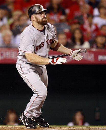 Sox first baseman Youkilis wins Gold Glove