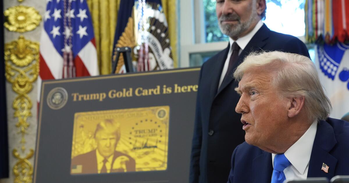 Trump’s H-1B might result in corruption, however has potential advantages Trump’s H-1B might result in corruption, however has potential advantages