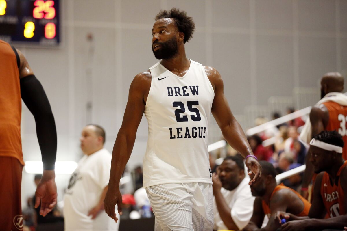 Baron Davis, who has not played in the NBA for four years, is attempting a comeback at age 37. Davis is playing and coaching for the BB4L team this summer in the Drew League in L.A. to get into shape.