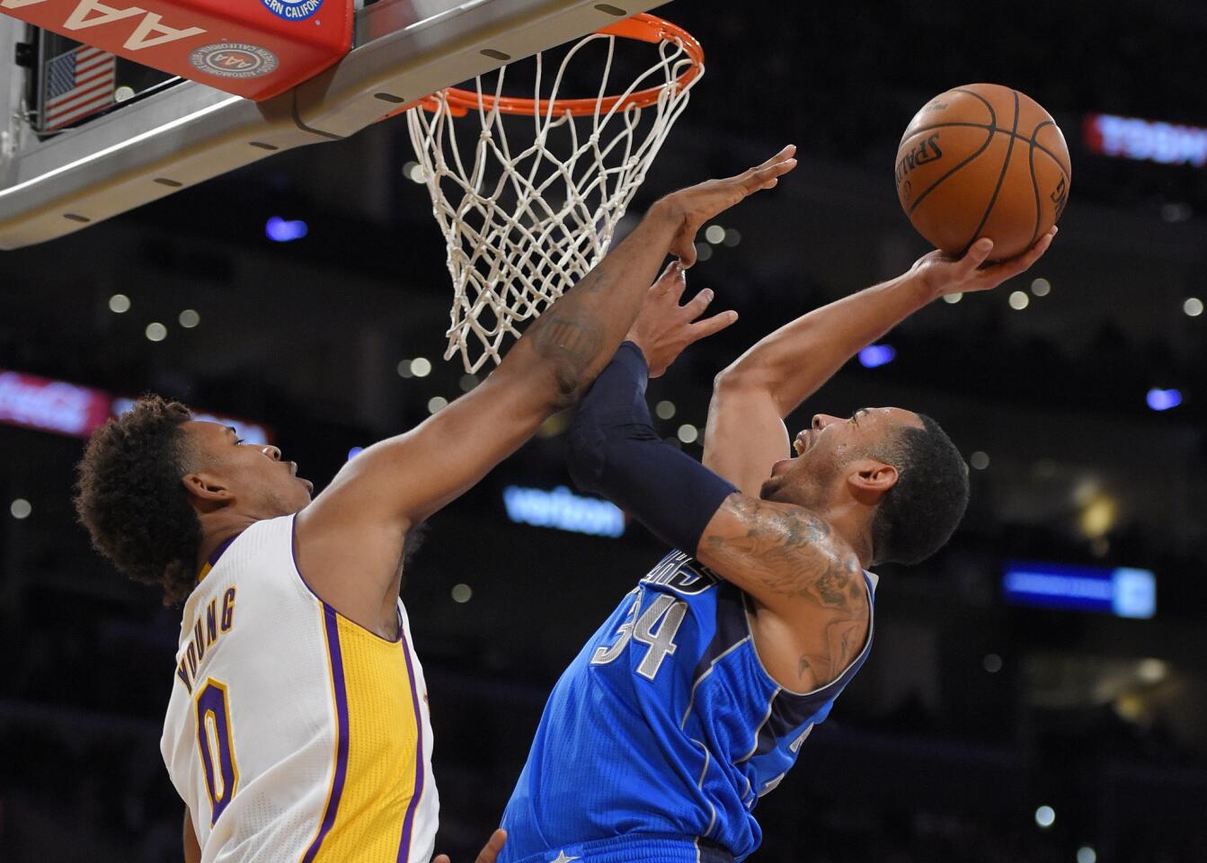Devin Harris, Nick Young