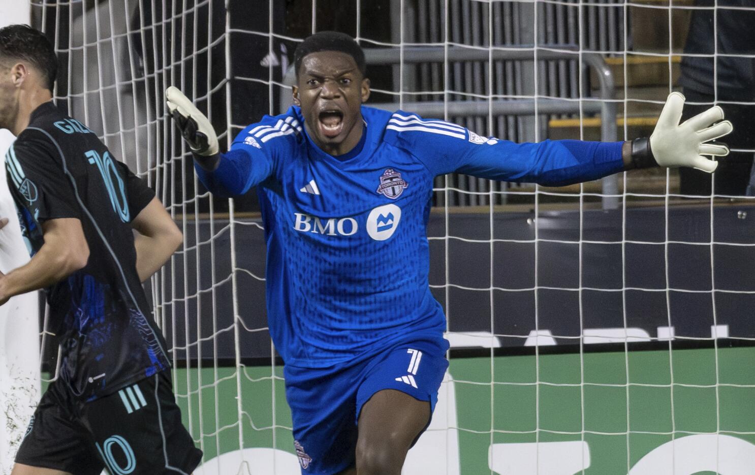 Uhre's hat trick leads Union to 4-2 victory over Toronto - The San