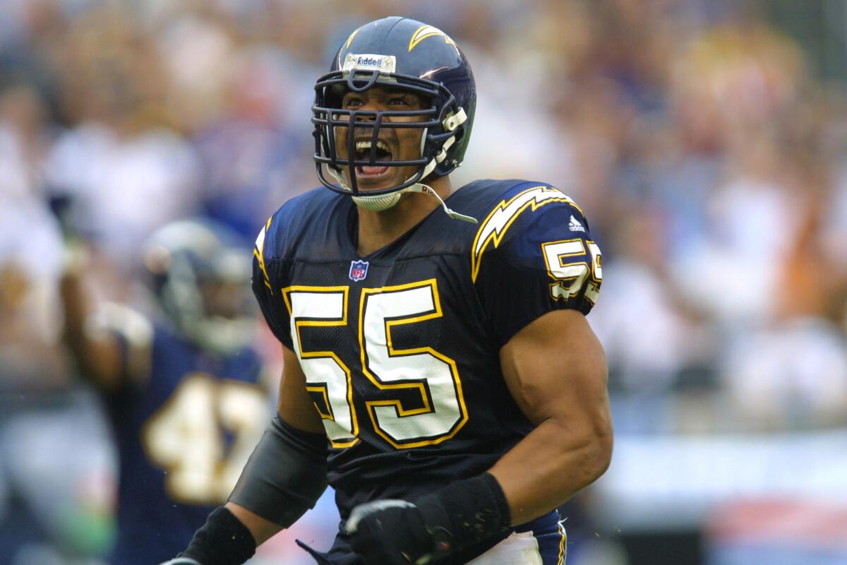 Linebacker Junior Seau was elected to the Pro Football Hall of Fame on Saturday with running back Jerome Bettis, wide receiver Tim Brown and defensive lineman Charles Haley.