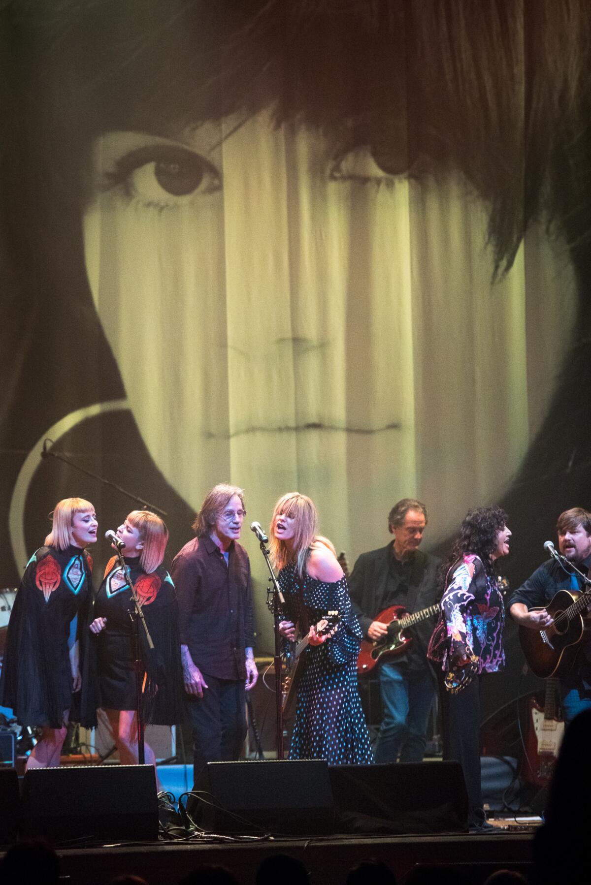 Jackson Browne leads the all-star finale of Sunday's musical salute to singer Linda Ronstadt