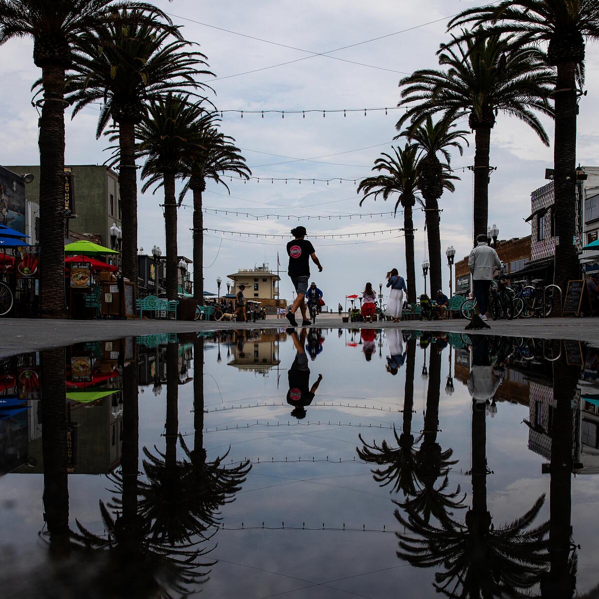 Rain in the Hermosa beach area.