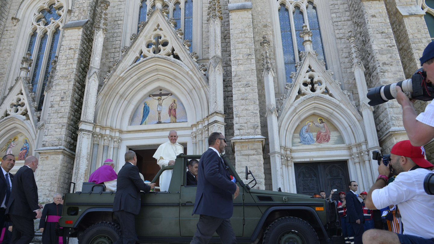 A popemobile that's open to the people