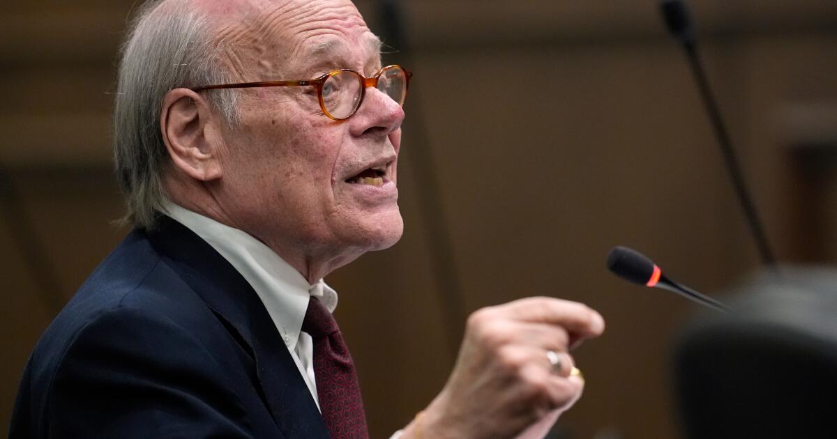 Le représentant démocrate Steve Cohen a mis fin à la campagne après avoir redessiné son district de Memphis